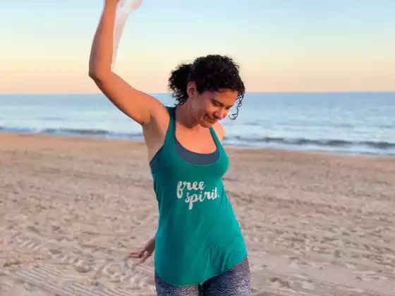 Daisy Jeys,
Yoga, Health & Wellness
Expert at Soulful Summit 2023: uma jornada interior, comece!